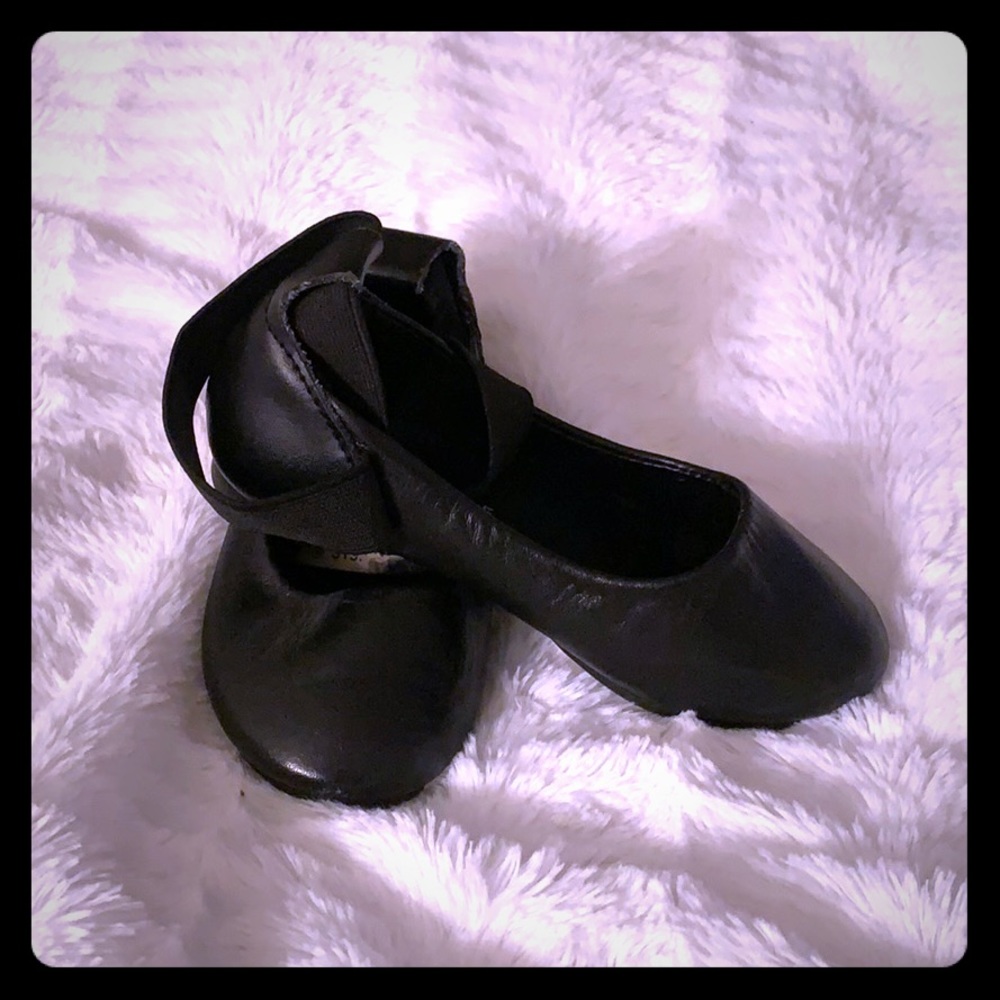 Ballerina Style Slip on Shoes